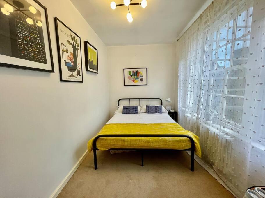 Gorgeous 2 Bedroom Apartment Edge Of Cabot Circus บริสตอล ภายนอก รูปภาพ