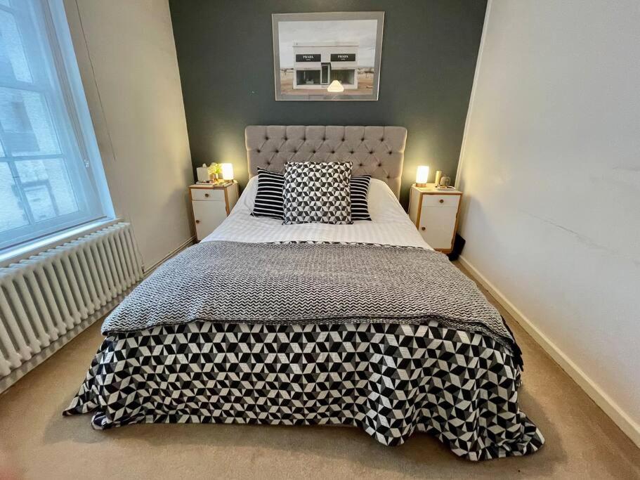 Gorgeous 2 Bedroom Apartment Edge Of Cabot Circus บริสตอล ภายนอก รูปภาพ