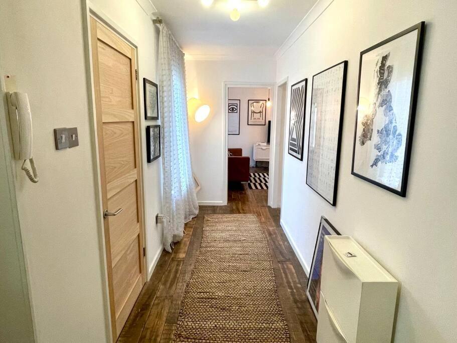 Gorgeous 2 Bedroom Apartment Edge Of Cabot Circus บริสตอล ภายนอก รูปภาพ